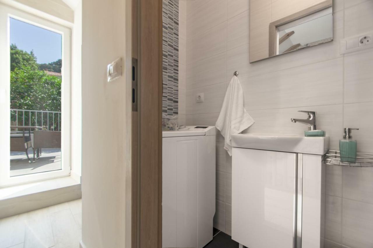 Apartments Giro Korcula Екстер'єр фото